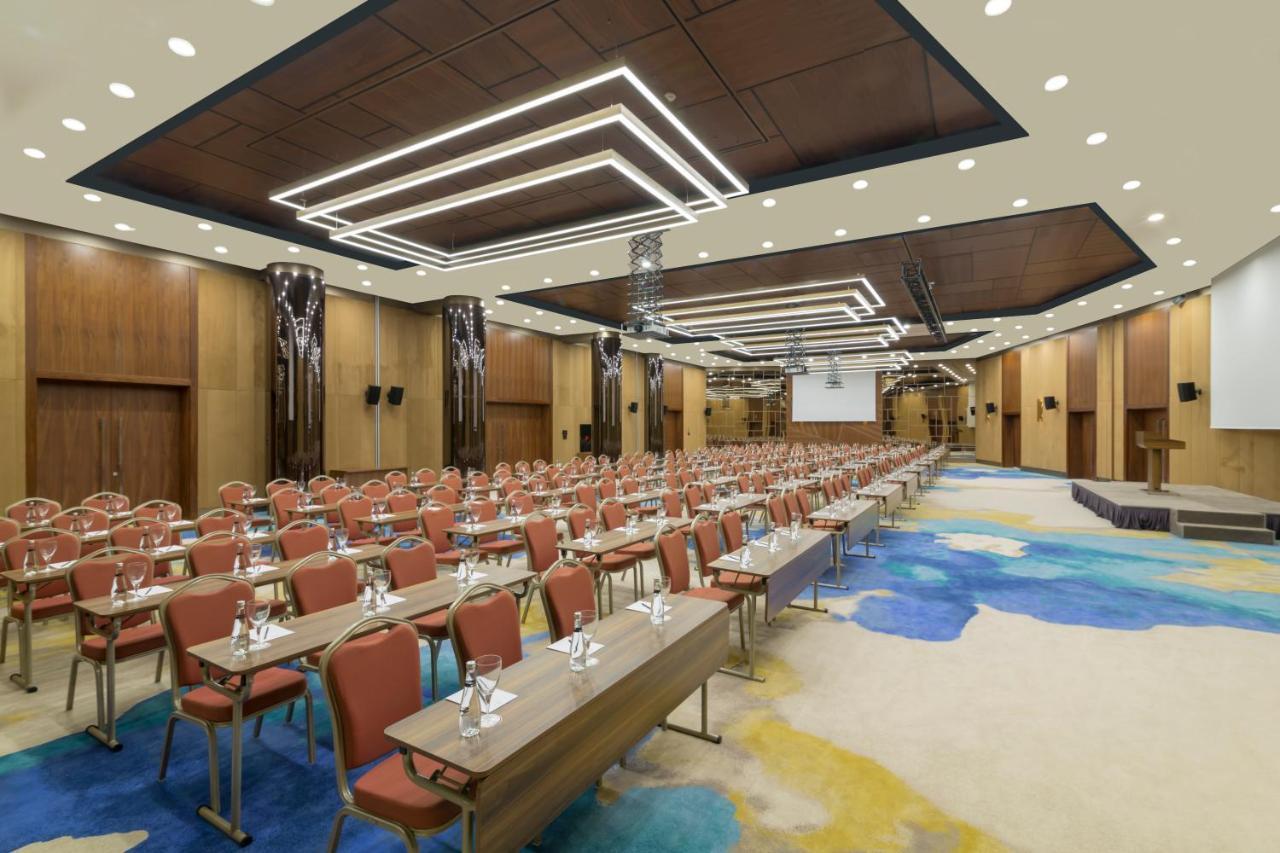 Crowne Plaza Cappadocia - Nevsehir By Ihg Hotel Buitenkant foto