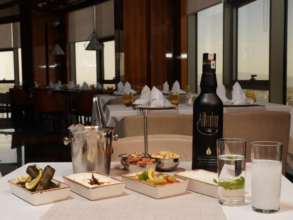 Crowne Plaza Cappadocia - Nevsehir By Ihg Hotel Buitenkant foto